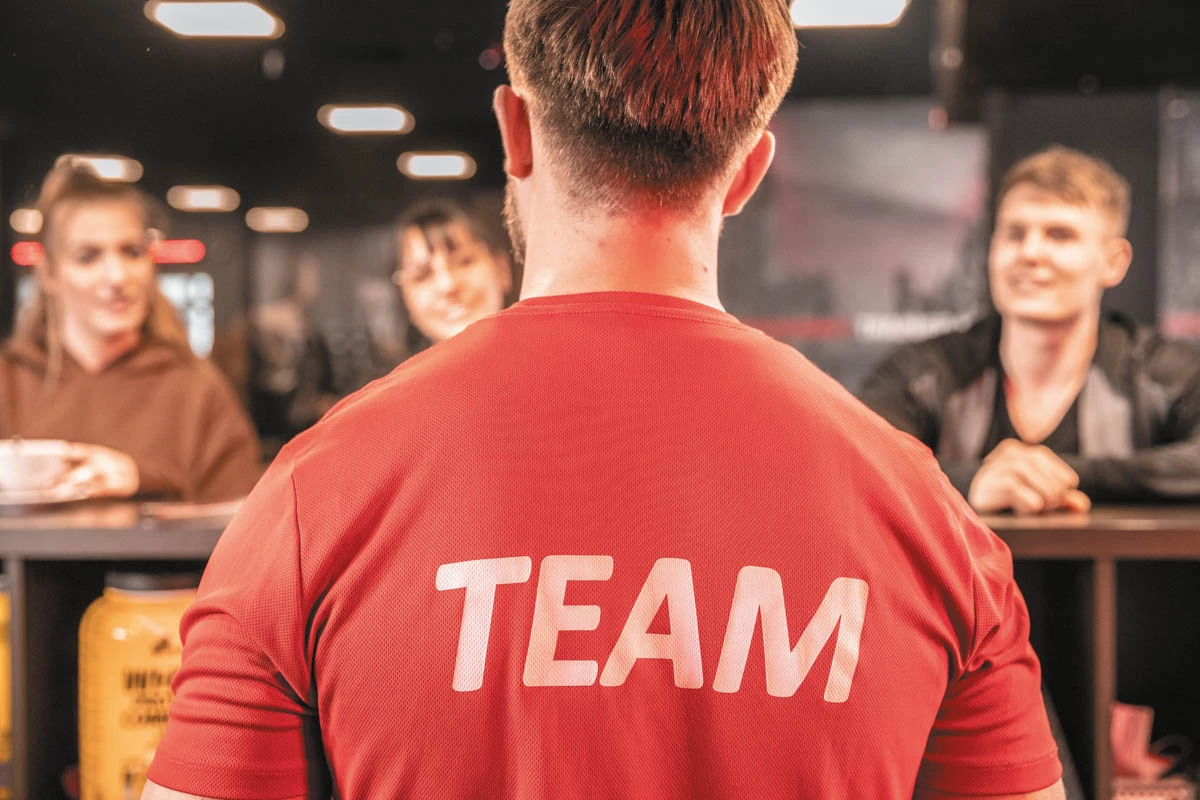 Ai Fitness Mitarbeiter
